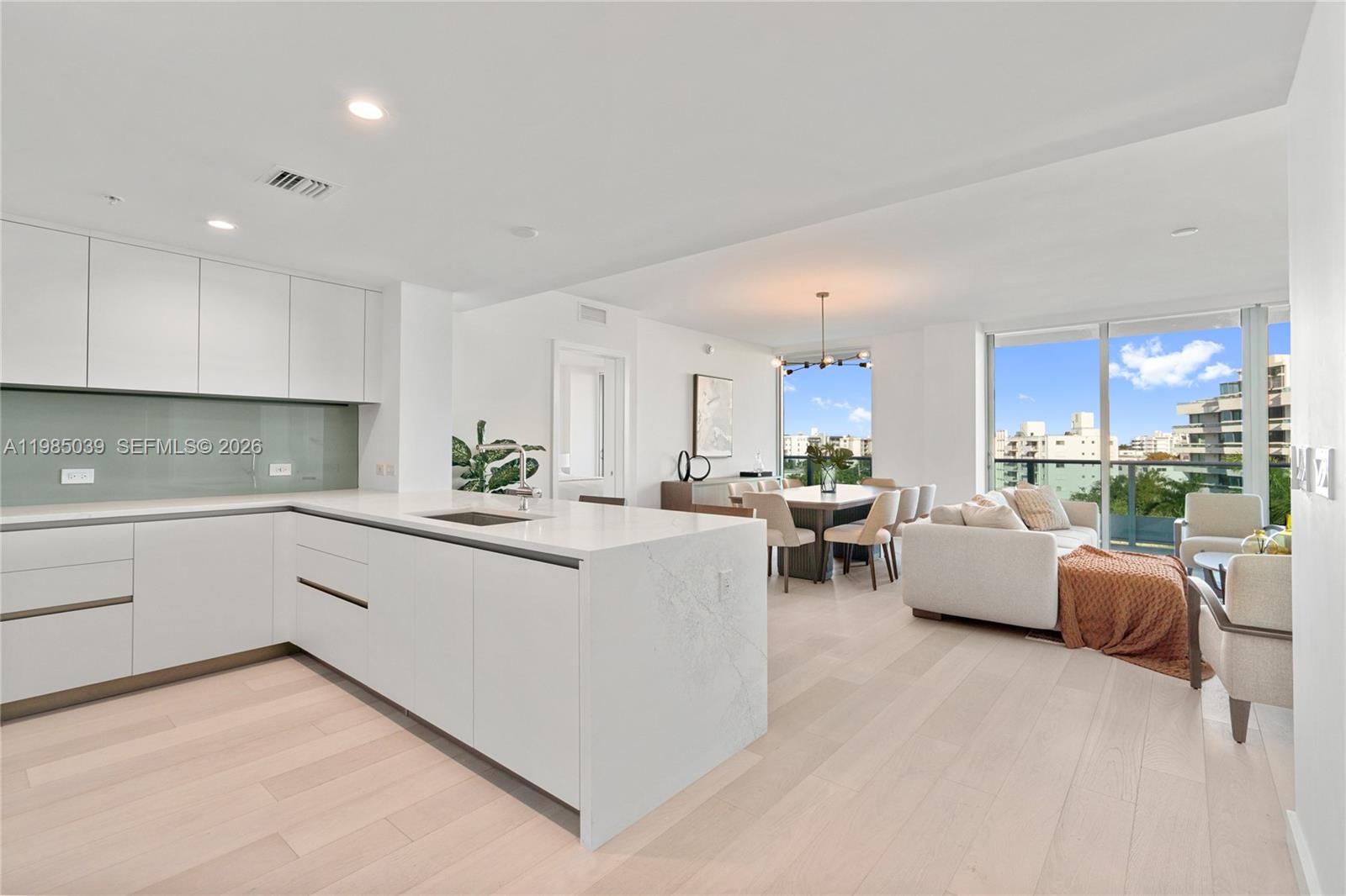 BAY HARBOR ISLAND - Residential Lease