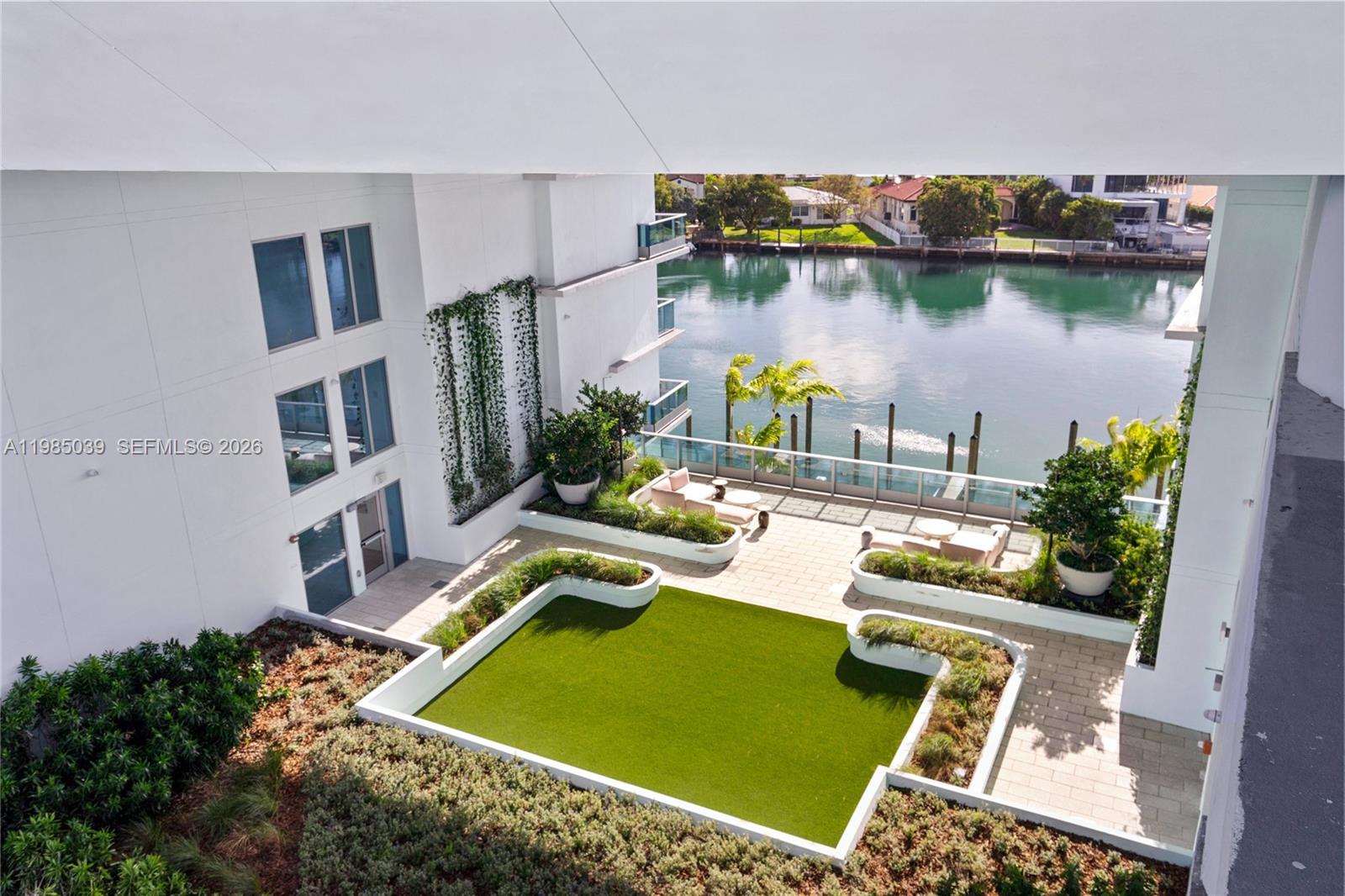 BAY HARBOR ISLAND - Residential Lease