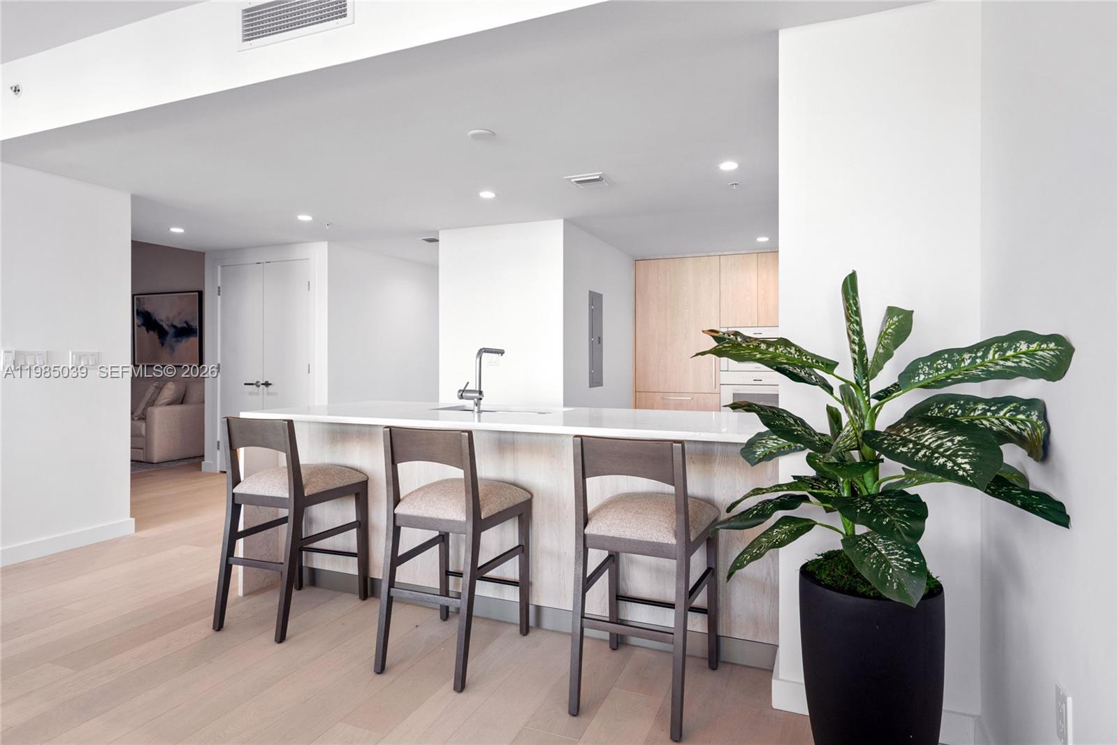 BAY HARBOR ISLAND - Residential Lease