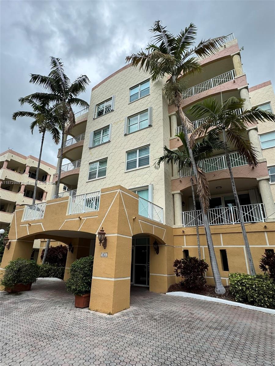 1824 Brickell Ave 4B