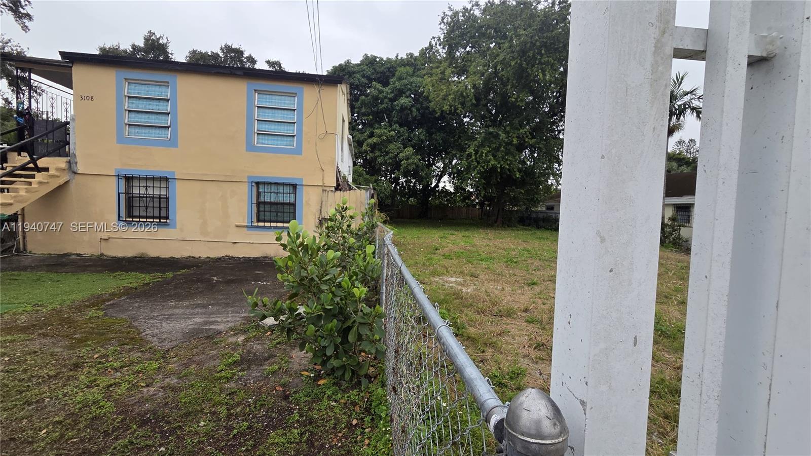 MELROSE HEIGHTS 3RD SEC - Residential