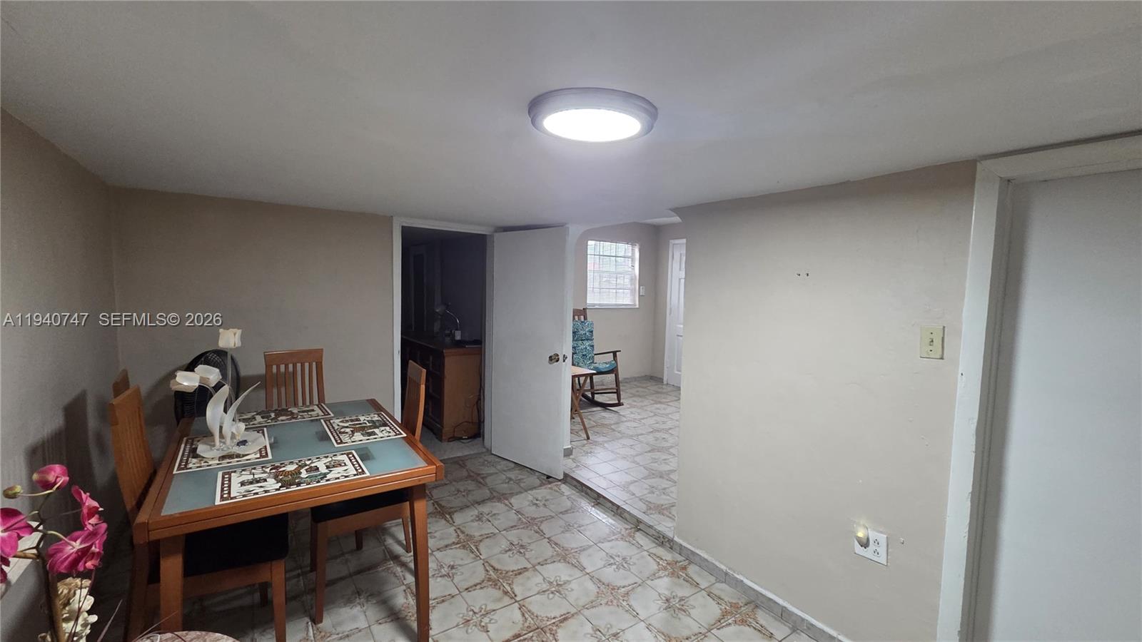 MELROSE HEIGHTS 3RD SEC - Residential