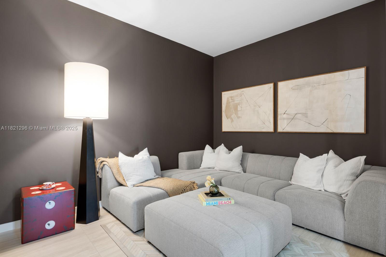 PARAMOUNT MIAMI WORLDCENT - Residential