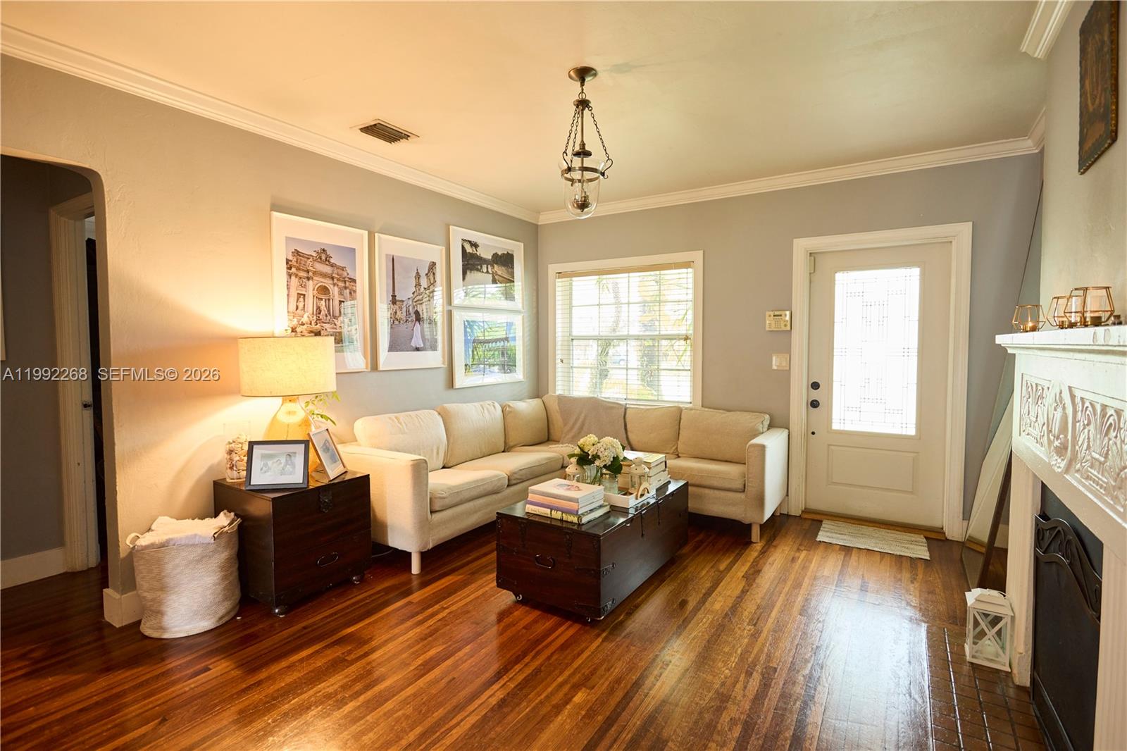 5755 Devonshire Blvd 5755