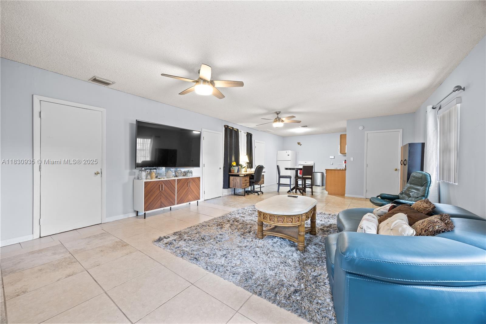 Investor special! This turnkey duplex in the heart of Miami offers two fully furnished units, each with 3 bedrooms and 1 bathroom. Gated with private driveways for each side, this 7,350 SF lot includes space for a pool and future upgrades. Each unit has separate front and back access for cars—ideal for privacy and rental flexibility. Just seconds from I-95, you're minutes to Wynwood, Downtown, Miami Shores, and the Design District. Whether you rent both sides or live in one and lease the other, this high-demand location makes this an unbeatable cash-flow opportunity.