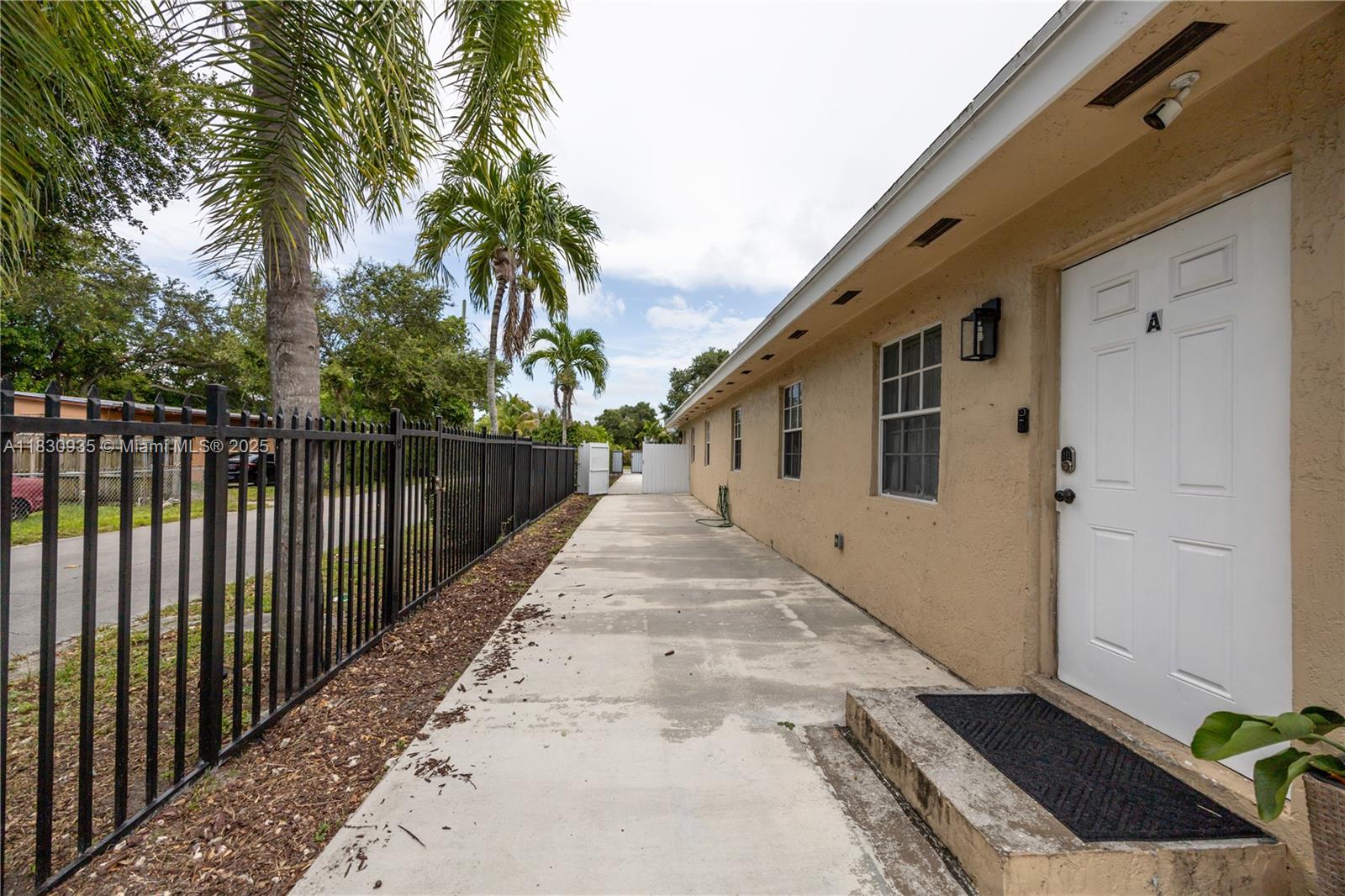 1ST ADDN TO PINEWOOD PARK - Residential