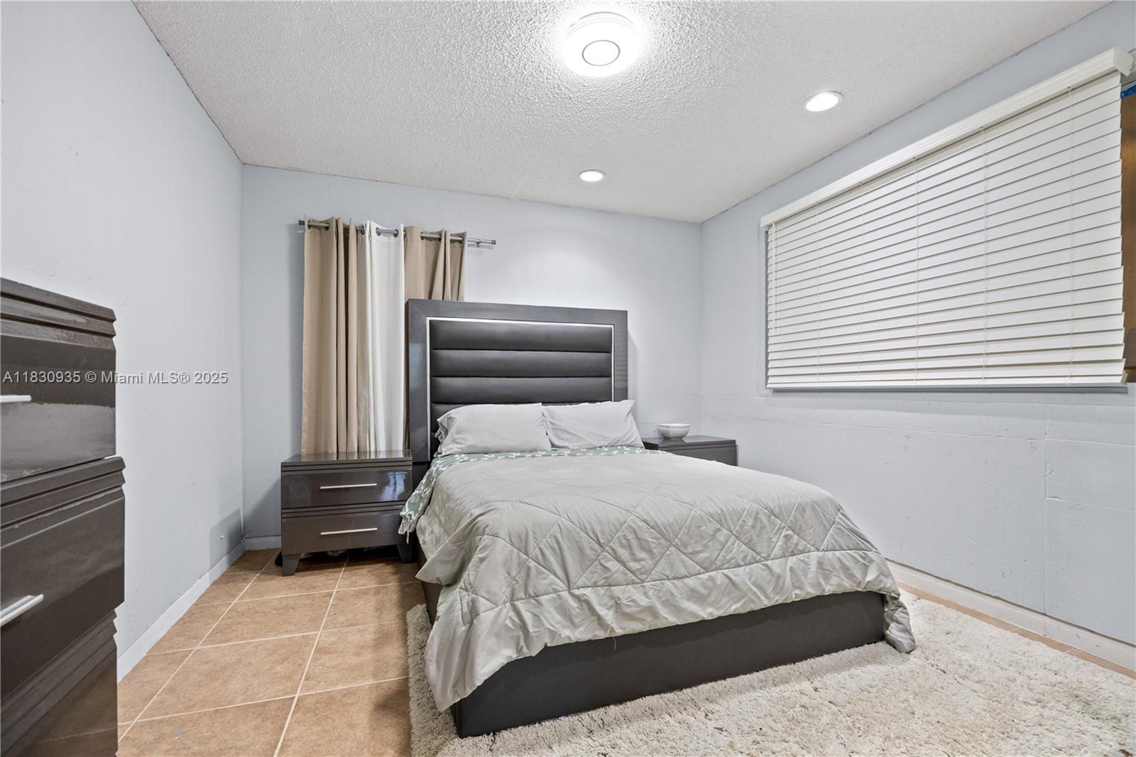 1ST ADDN TO PINEWOOD PARK - Residential