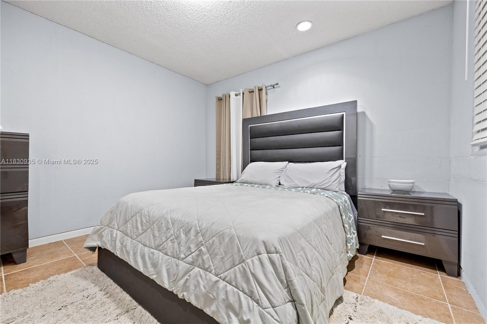 1ST ADDN TO PINEWOOD PARK - Residential