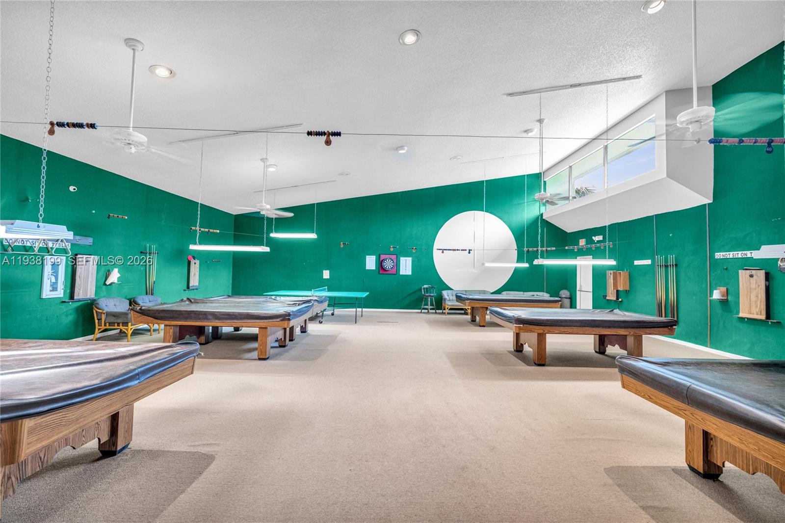 LIME BAY CONDOMINIUM 5 - Residential