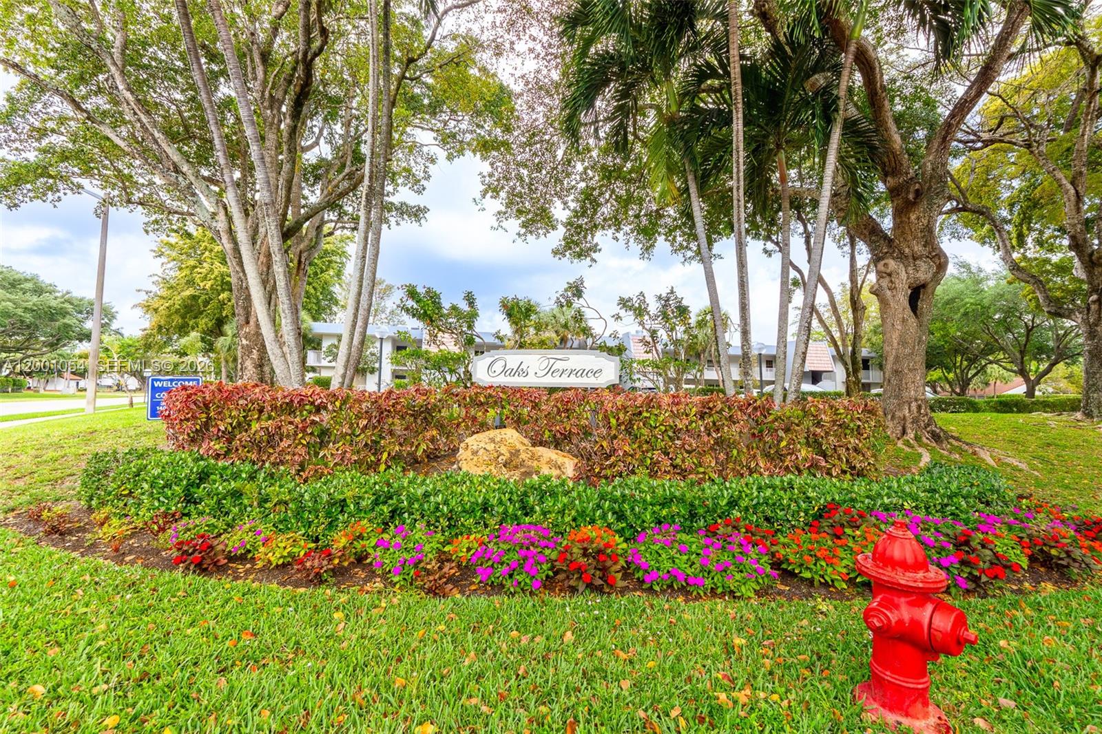 NO 14 PALM-AIRE COUNTRY C - Residential