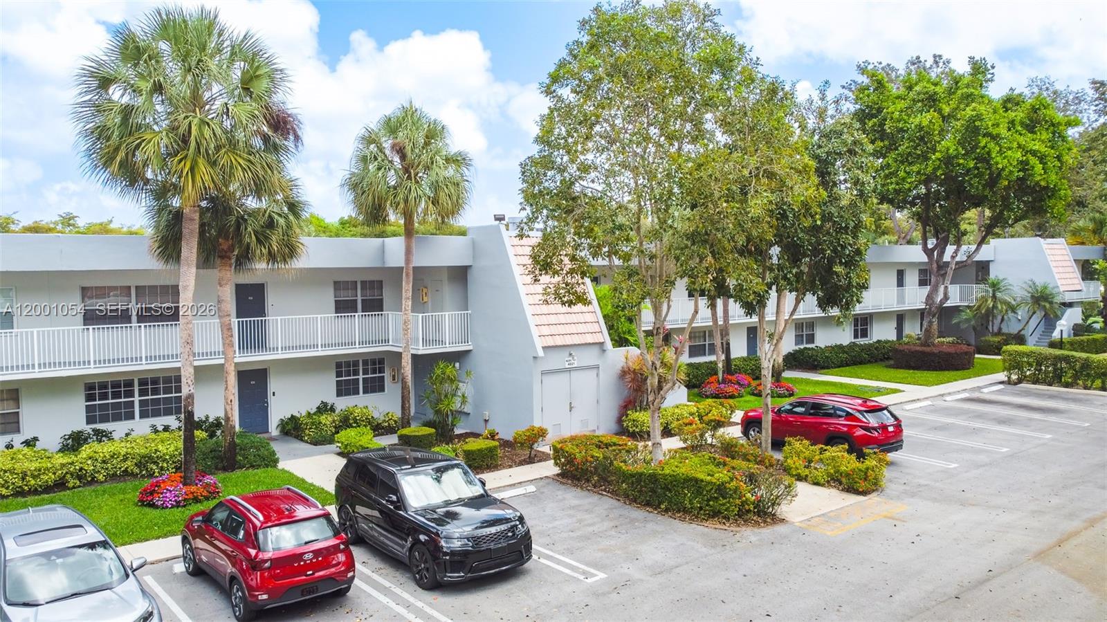 NO 14 PALM-AIRE COUNTRY C - Residential