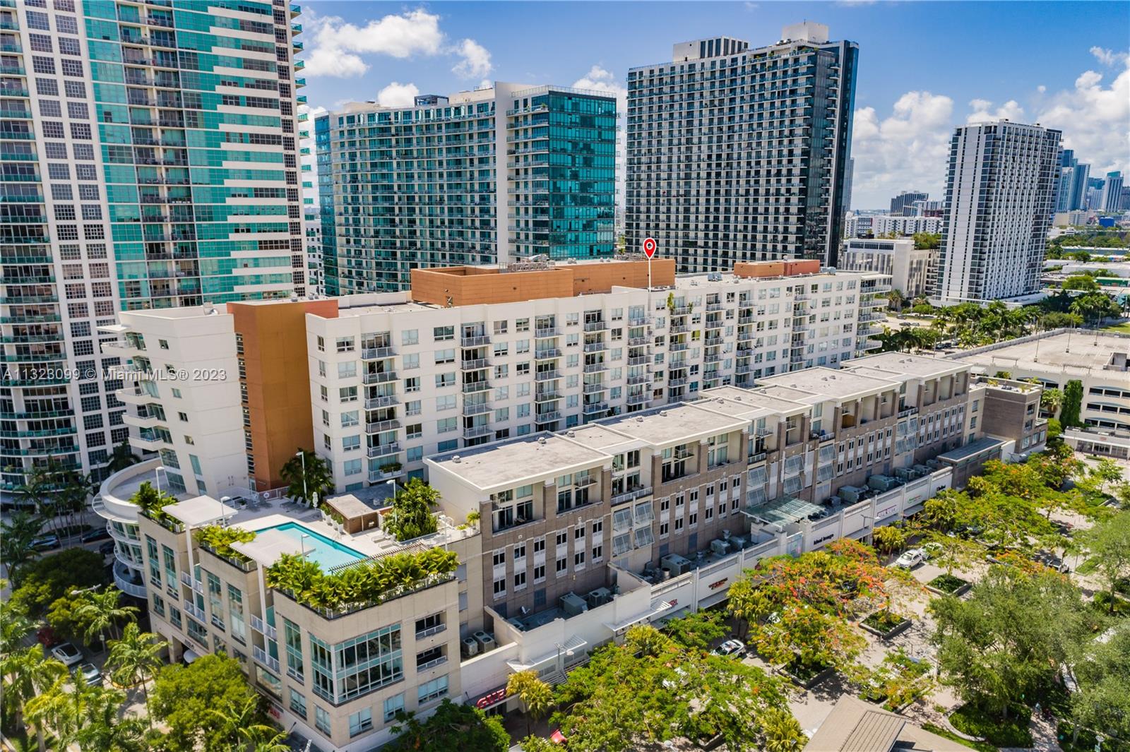 MIDBLOCK MIAMI CONDO - Residential