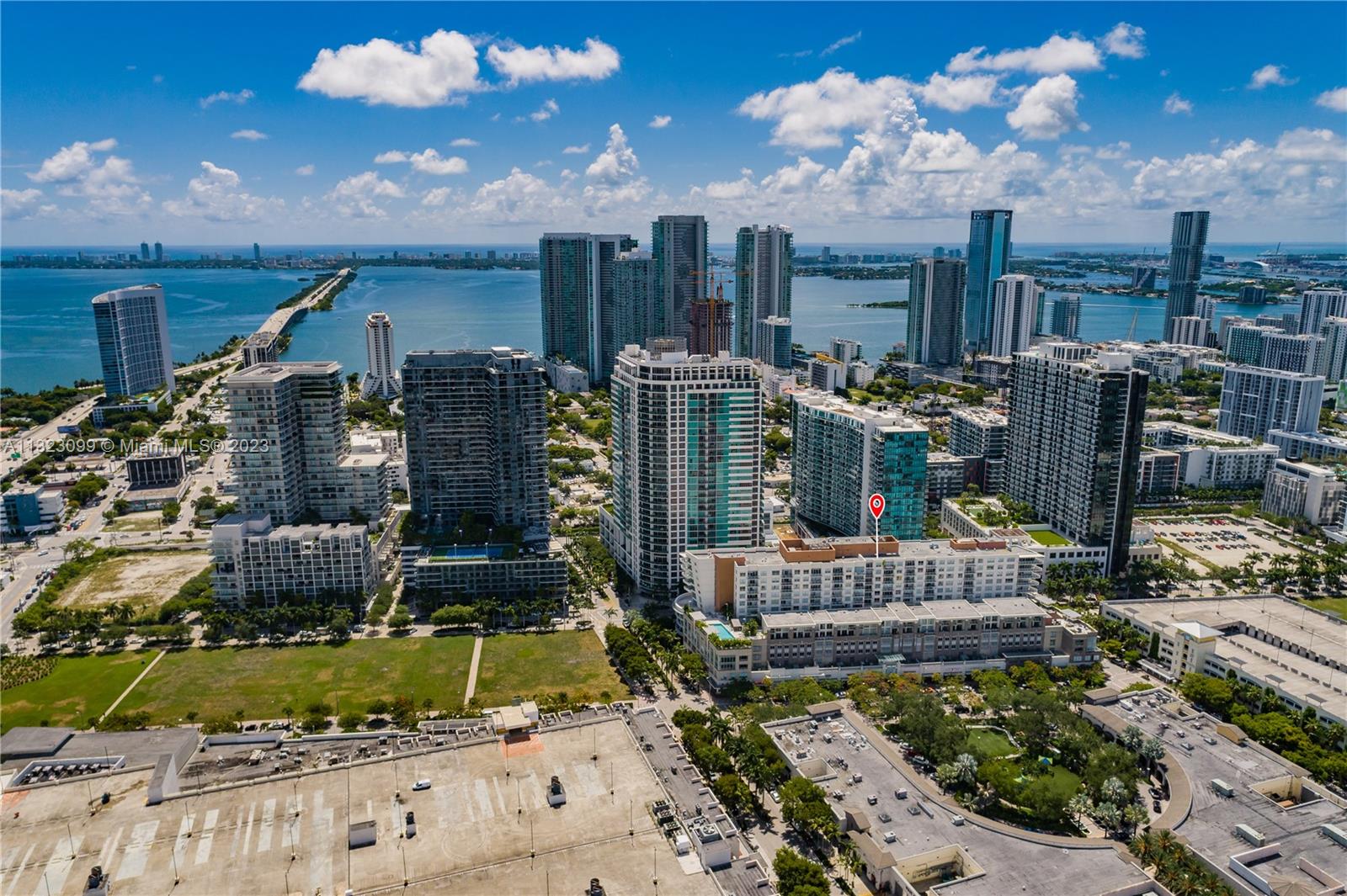 MIDBLOCK MIAMI CONDO - Residential