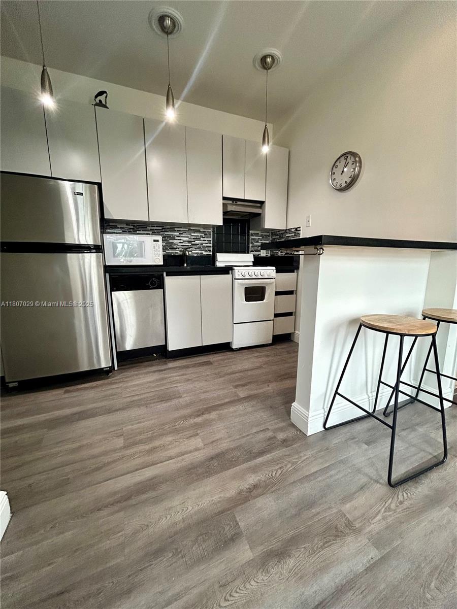Property for Sale at 1244 Pennsylvania Ave 305, Miami Beach, Miami-Dade County, Florida - Bedrooms: 1 
Bathrooms: 1  - $235,000