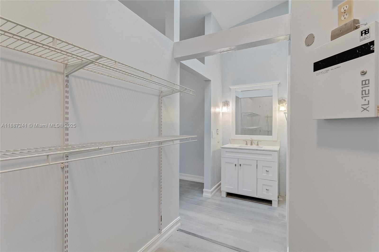 VILLAS OF GLENGARY - Residential Lease