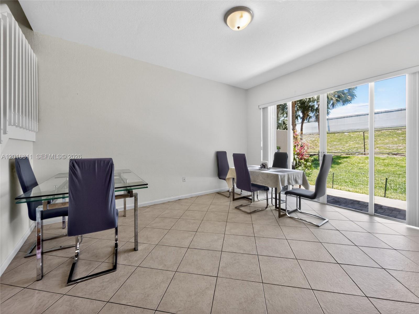 SILVER FALLS POD - Residential