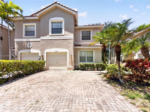 12415 SW 42nd St Miramar FL 33027