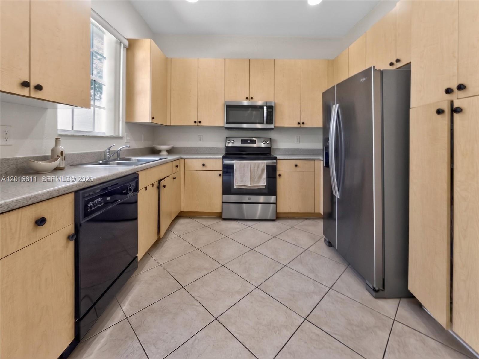 SILVER FALLS POD - Residential