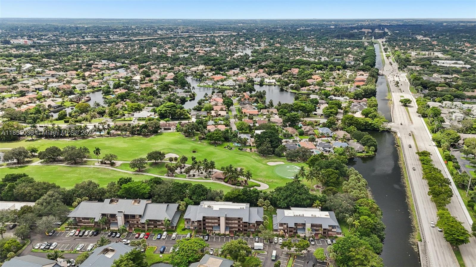 FOUNTAINS OF JACARANDA CO - Residential