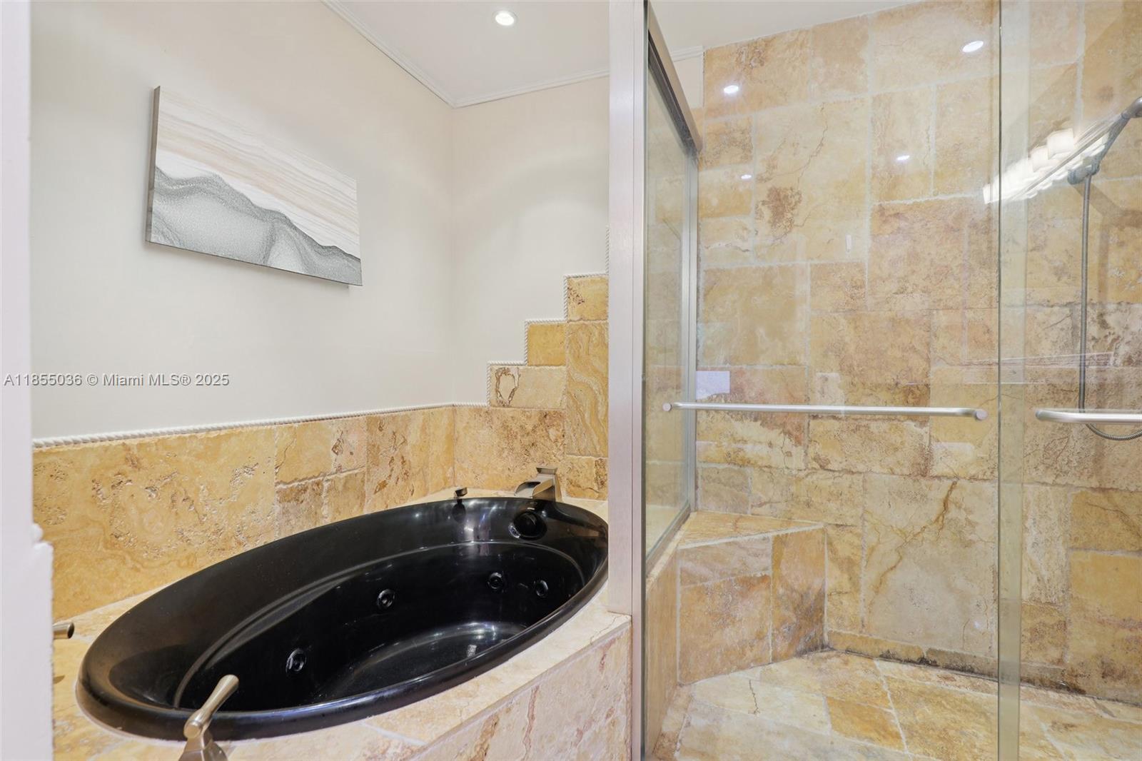FOUNTAINS OF JACARANDA CO - Residential