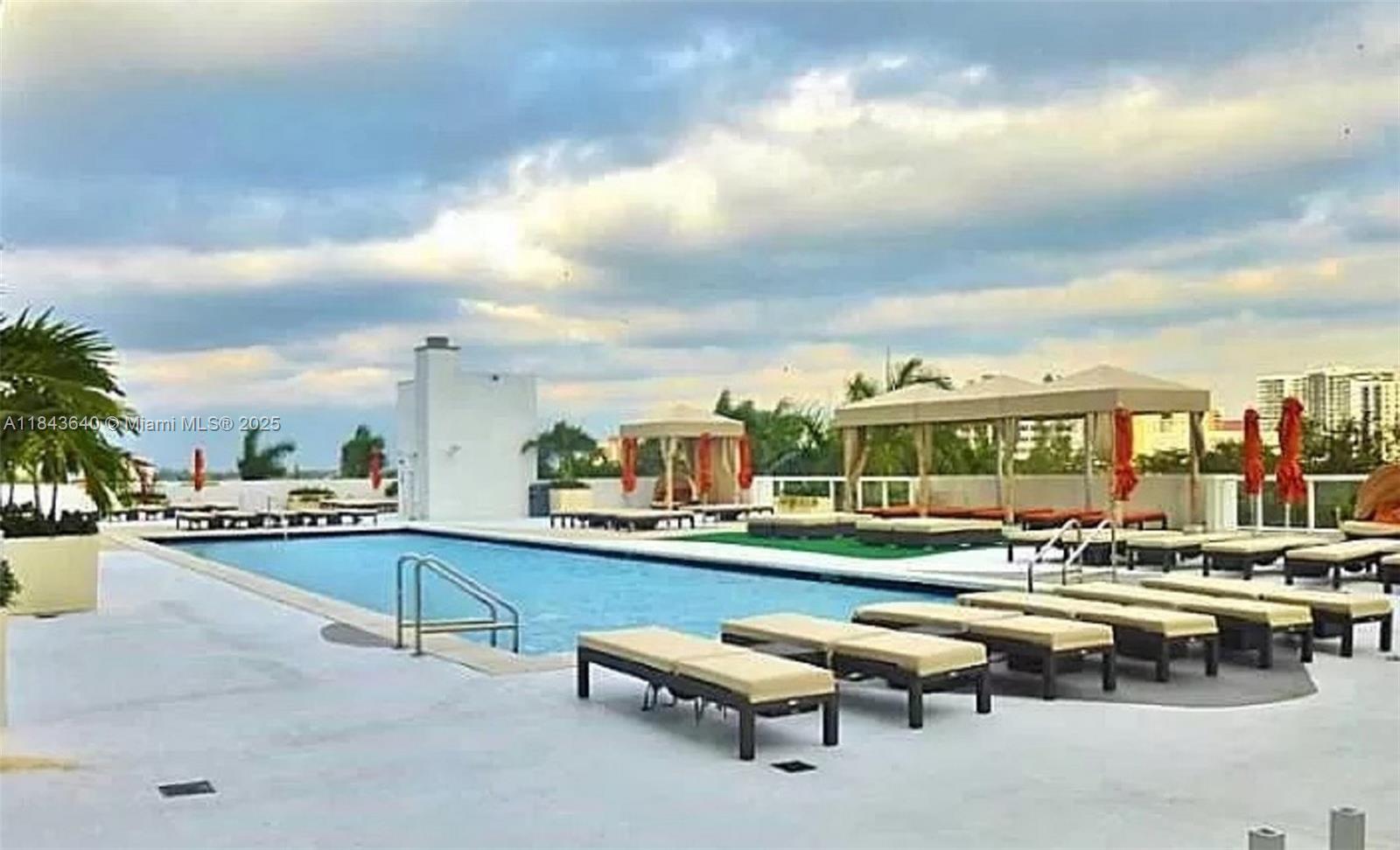 TERRAZAS RIVERPARK VILLAG - Residential Lease