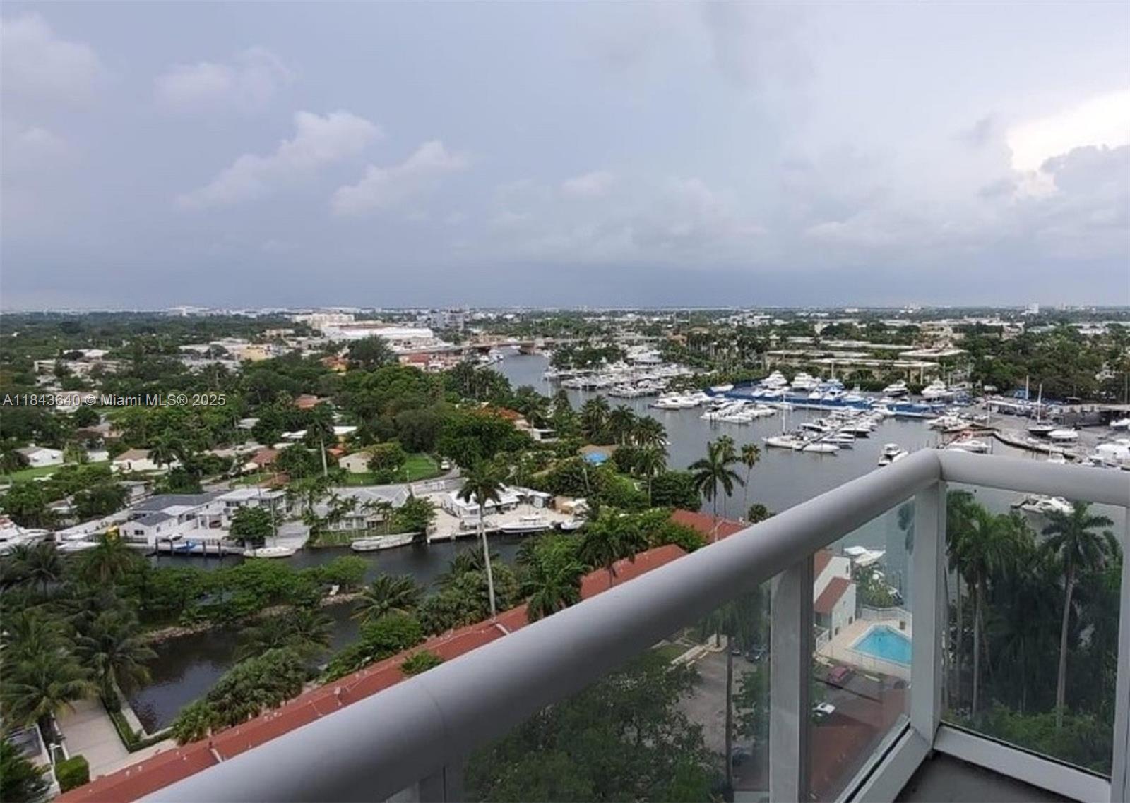 TERRAZAS RIVERPARK VILLAG - Residential Lease