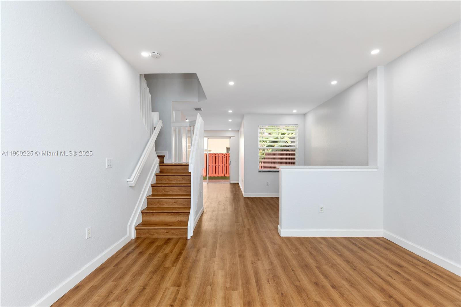 PARCEL I NAUTICA PLAT - Residential Lease