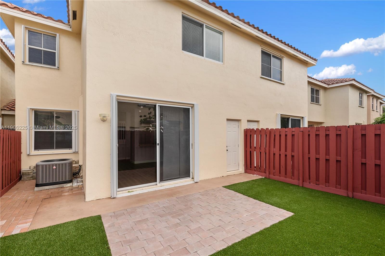 PARCEL I NAUTICA PLAT - Residential Lease