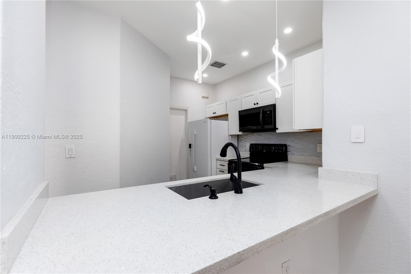 PARCEL I NAUTICA PLAT - Residential Lease