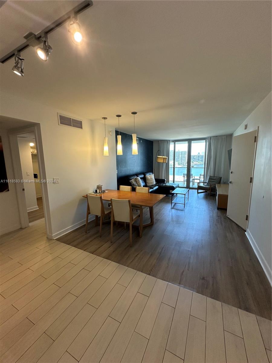 BEACHWALK CONDOMINIUM - Residential