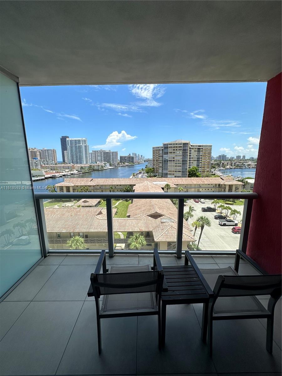 BEACHWALK CONDOMINIUM - Residential