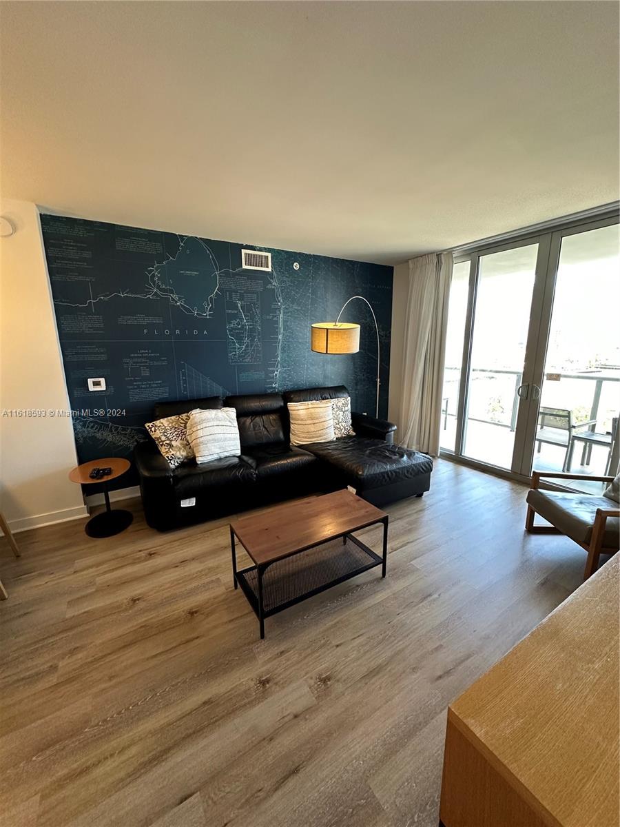 BEACHWALK CONDOMINIUM - Residential