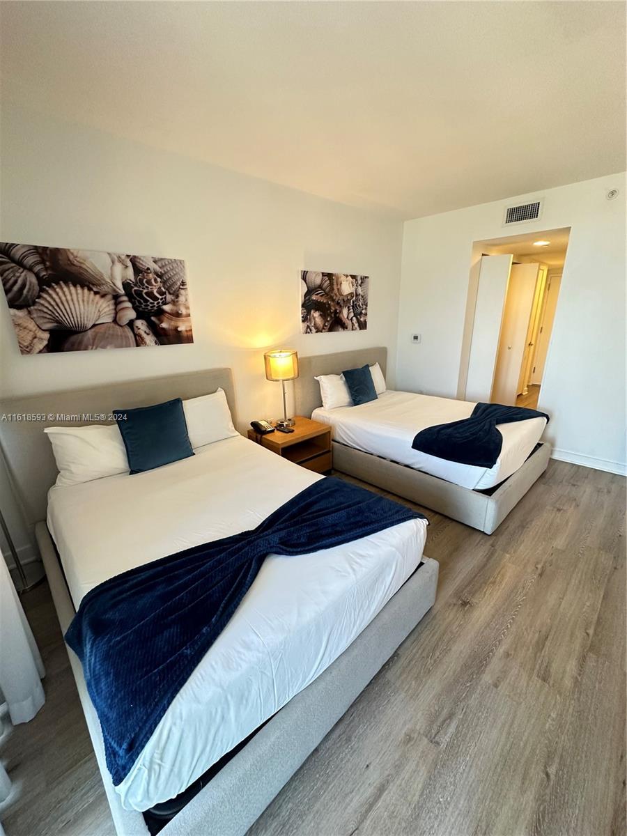 BEACHWALK CONDOMINIUM - Residential