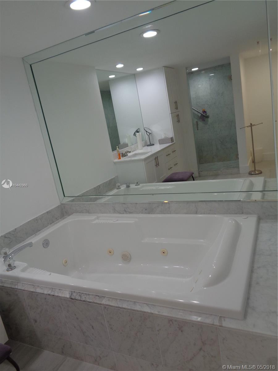 FLORIDA OCEAN CLUB CONDO - Residential Lease