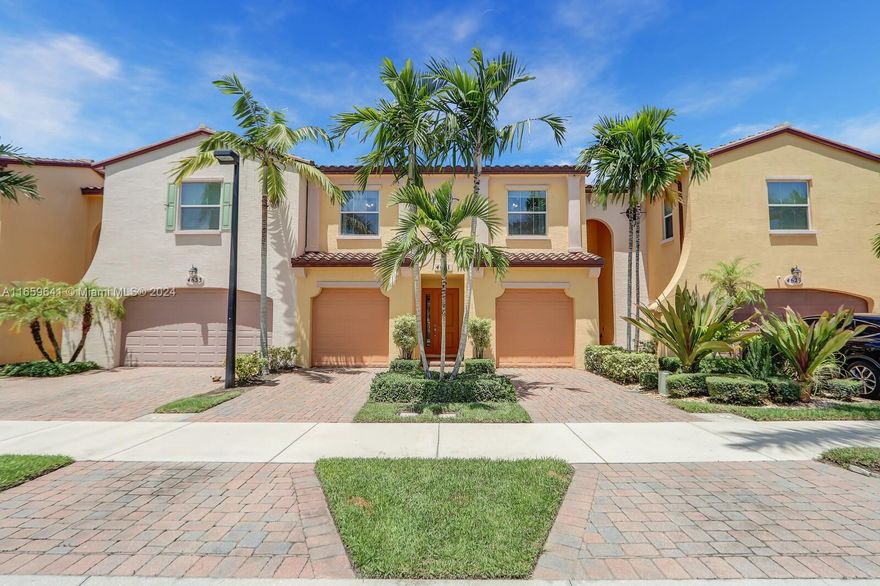 Wonderful 3/2.5/2 CG Townhome located near everything that Palm Beach County has to offer! Great Schools, Shopping, Golf and Beach all nearby. Meticulously kept Townhome with NO CARPET! Ready for IMMEDIATE Occupancy. Large Living Spaces and Bedrooms, with a Large Primary Suite Walk-In Closet. Upgraded Blinds. Newer A/C.