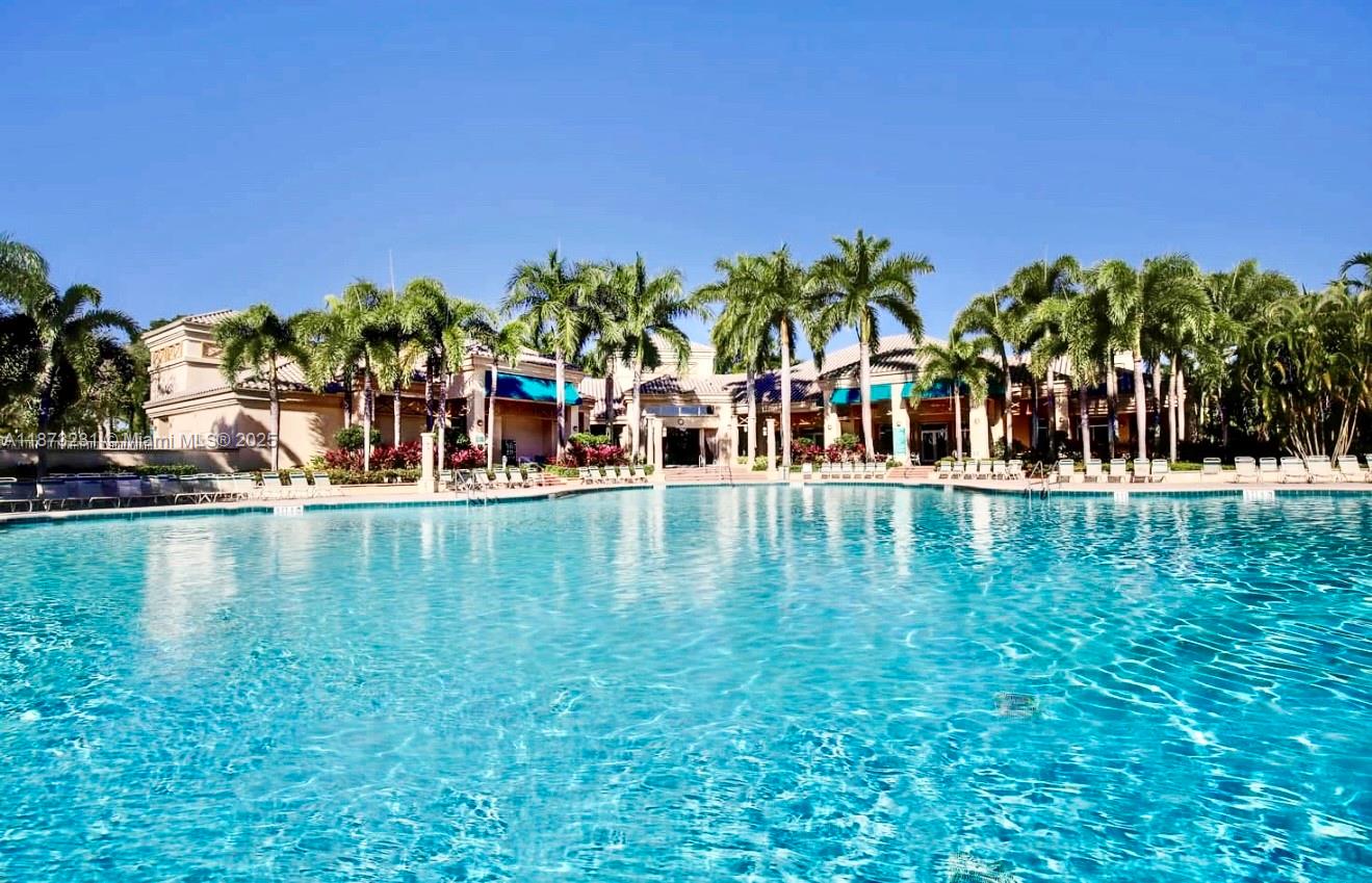 PEMBROKE FALLS PHASE 2 - Residential