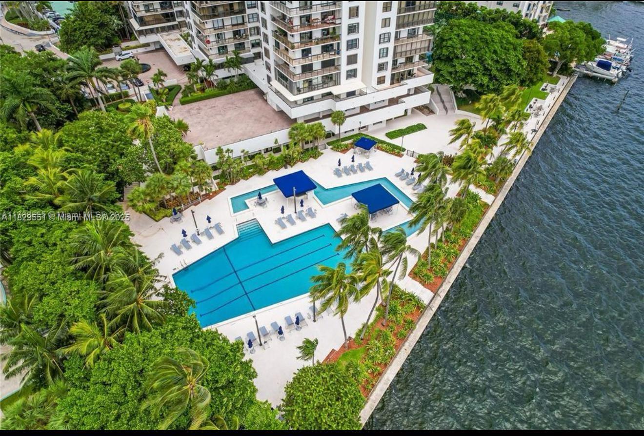 2333 Brickell Ave