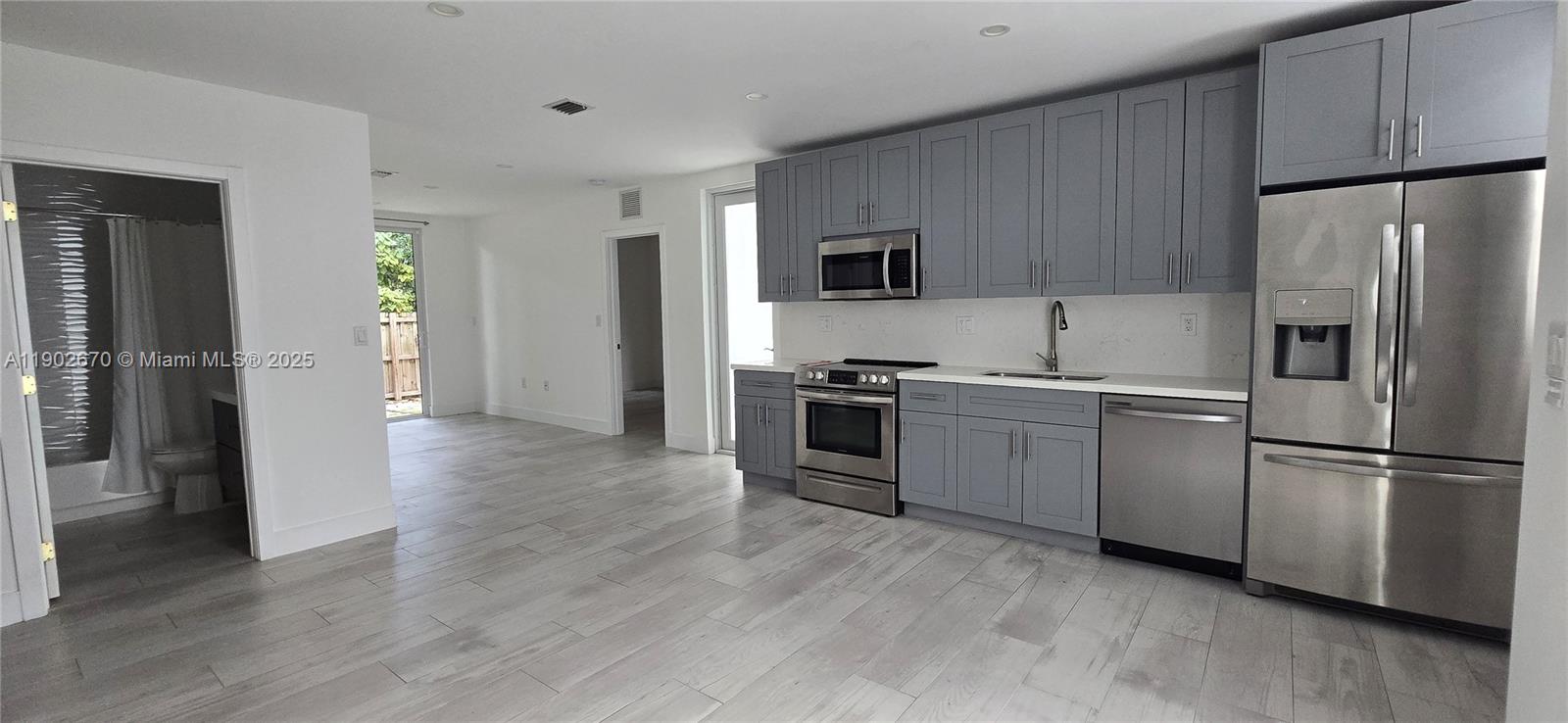 ST ALBANS PARK - Residential Lease