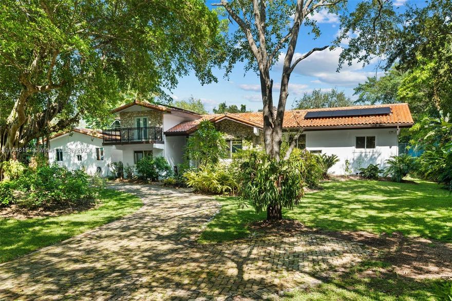 Location, location, location! 5 beds, 4 baths in Pinecrest Devonwood area. situated on a sprawling 37,652 ft lot. With its own private gate and tennis court. Among the upgrades, owner has spent over thousands in solar panels offering a very minimal electric bill. There's been many updates to the property over the years, including IMPACT windows and doors and AC units, 3 car garage plus a private maids quarters with baths A/C detached. Just awaiting your personal touches. Offering your privacy an endless opportunities to add your personal touch. This property is being sold "As Is".