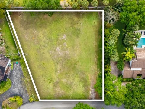 Photo of 15225 SW 73rd Ct, Palmetto Bay, FL 33157 (MLS # A11994526)