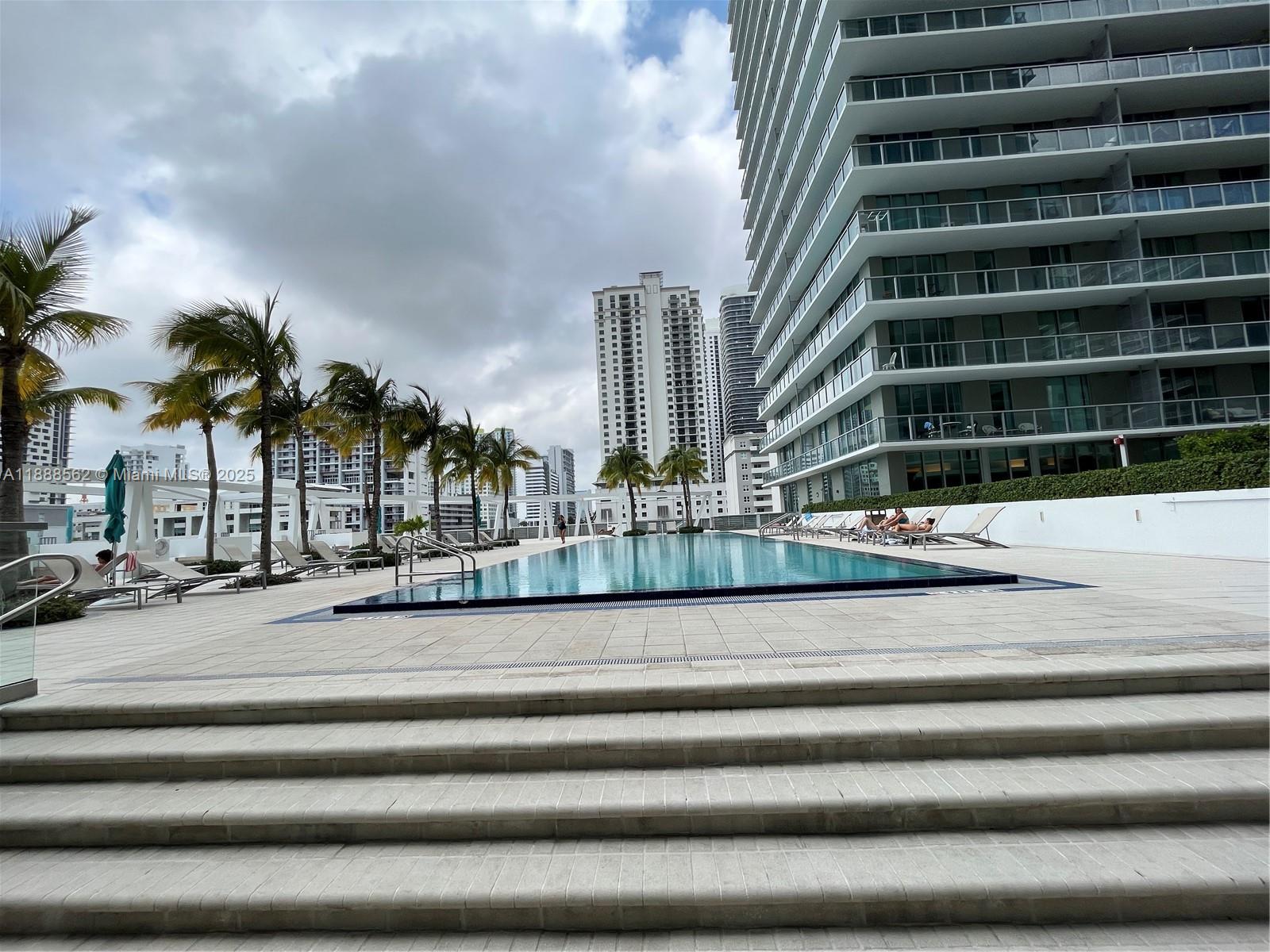 THE AXIS ON BRICKELL COND - Residential Lease
