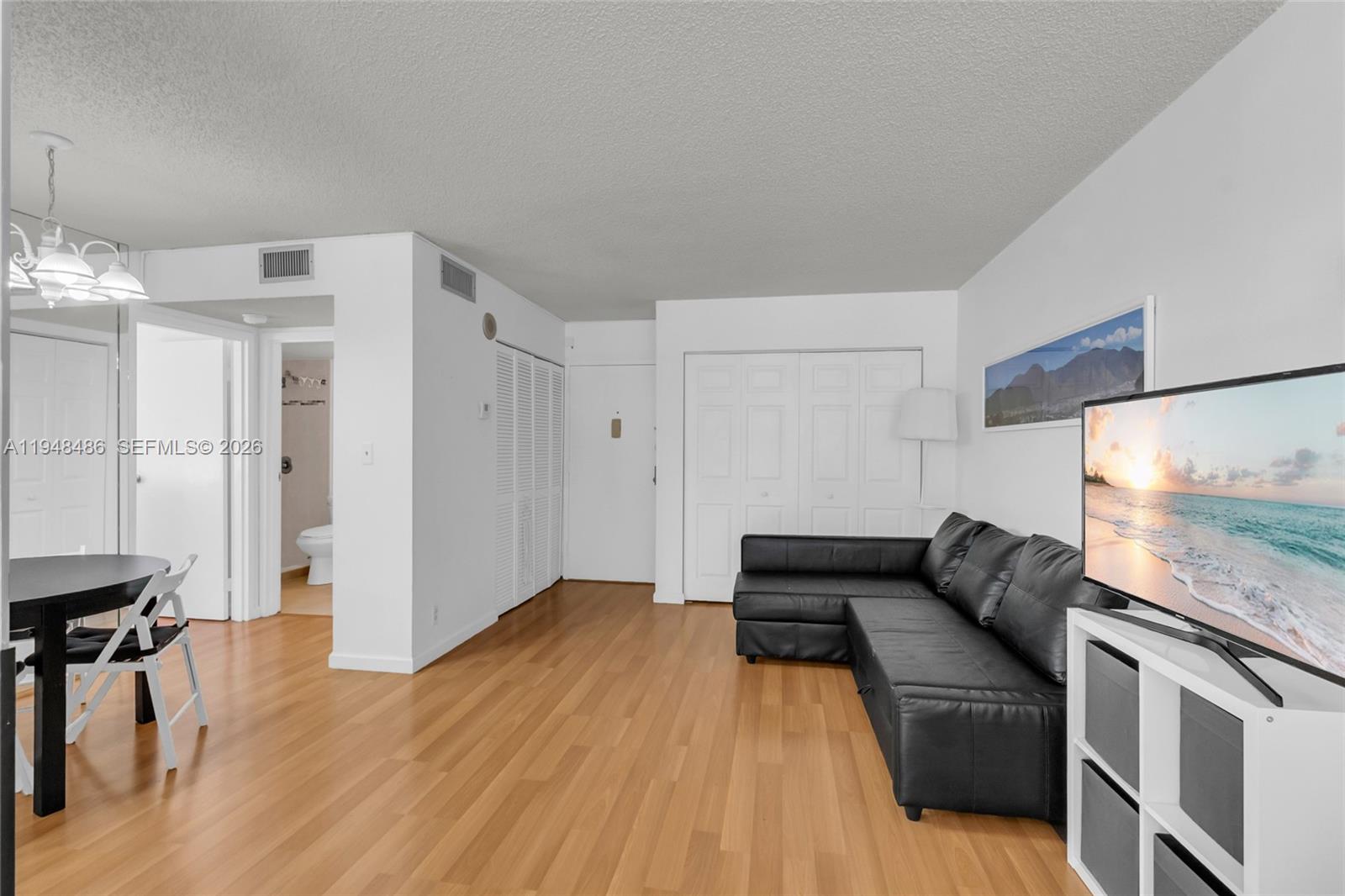 PLAZA OF AMERICAS CONDO P - Residential