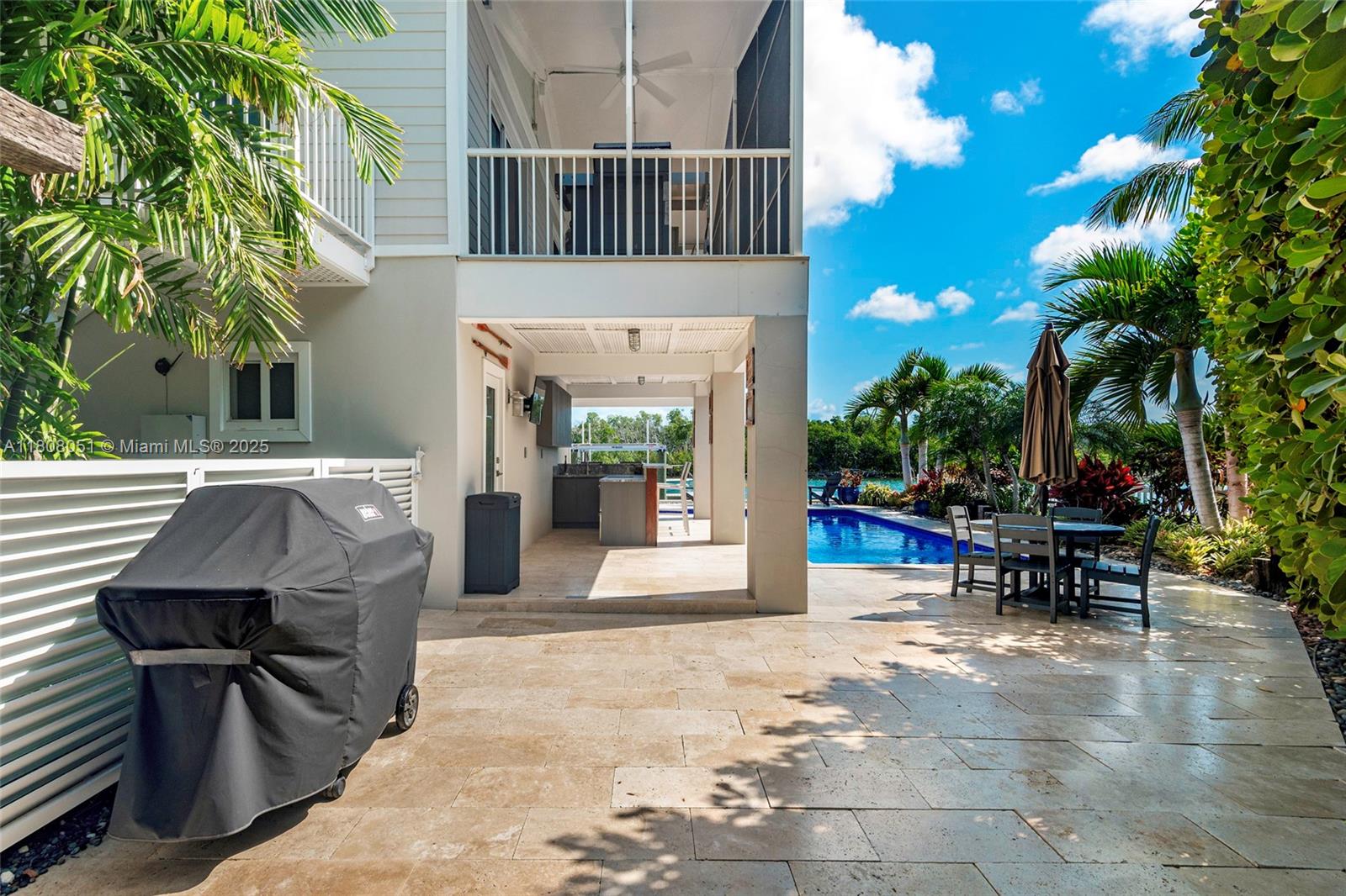 KAHIKI HARBOR - Residential Lease