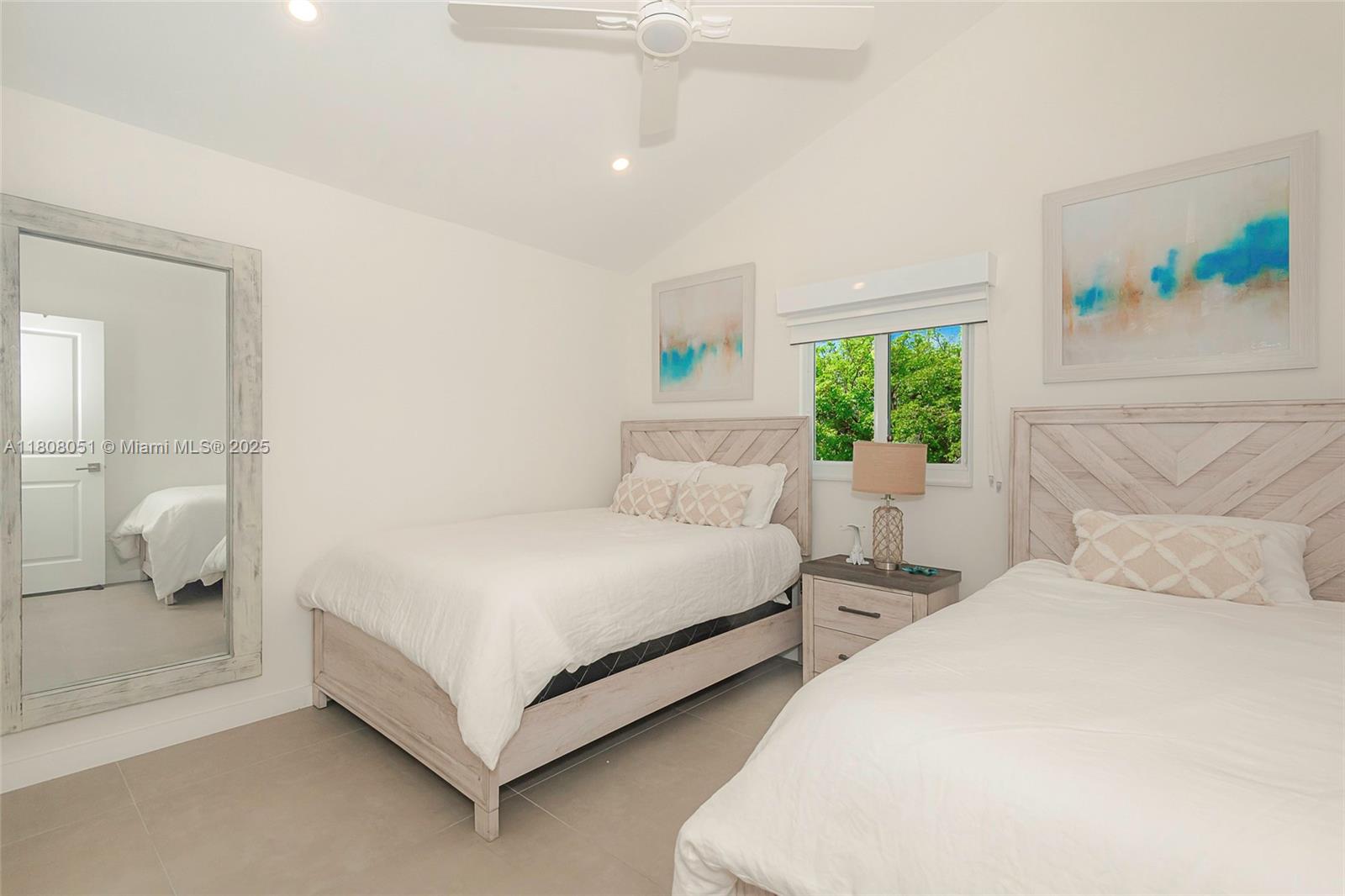 KAHIKI HARBOR - Residential Lease