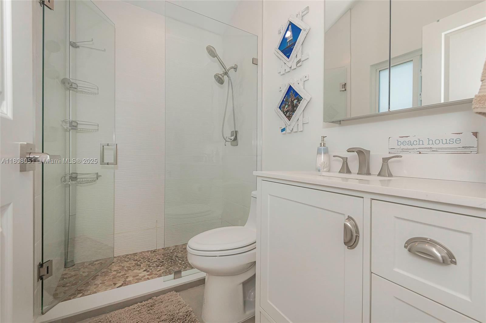 KAHIKI HARBOR - Residential Lease