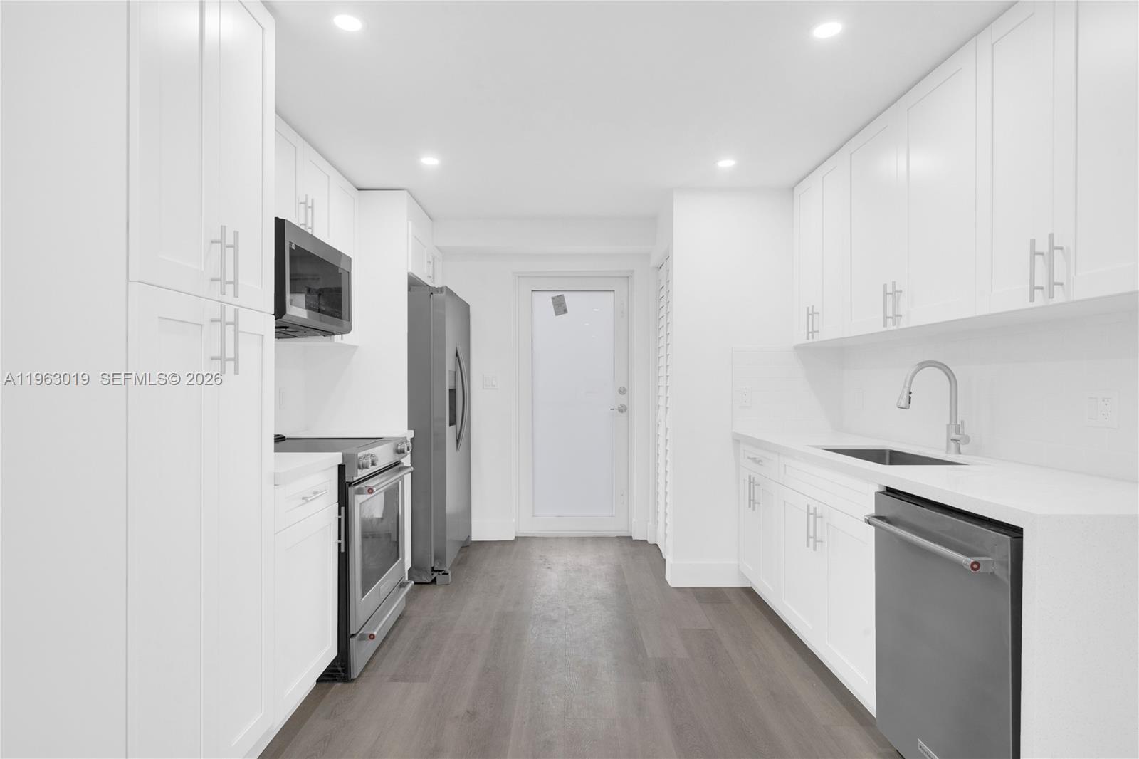 BUNCHE PARK PB 50-20 - Residential