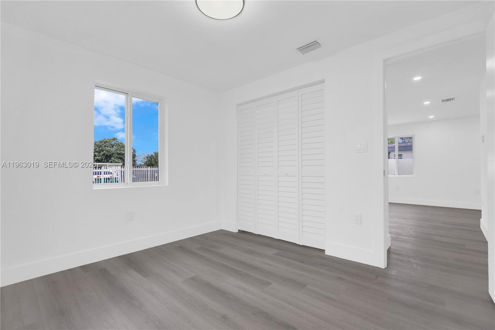 BUNCHE PARK PB 50-20 - Residential