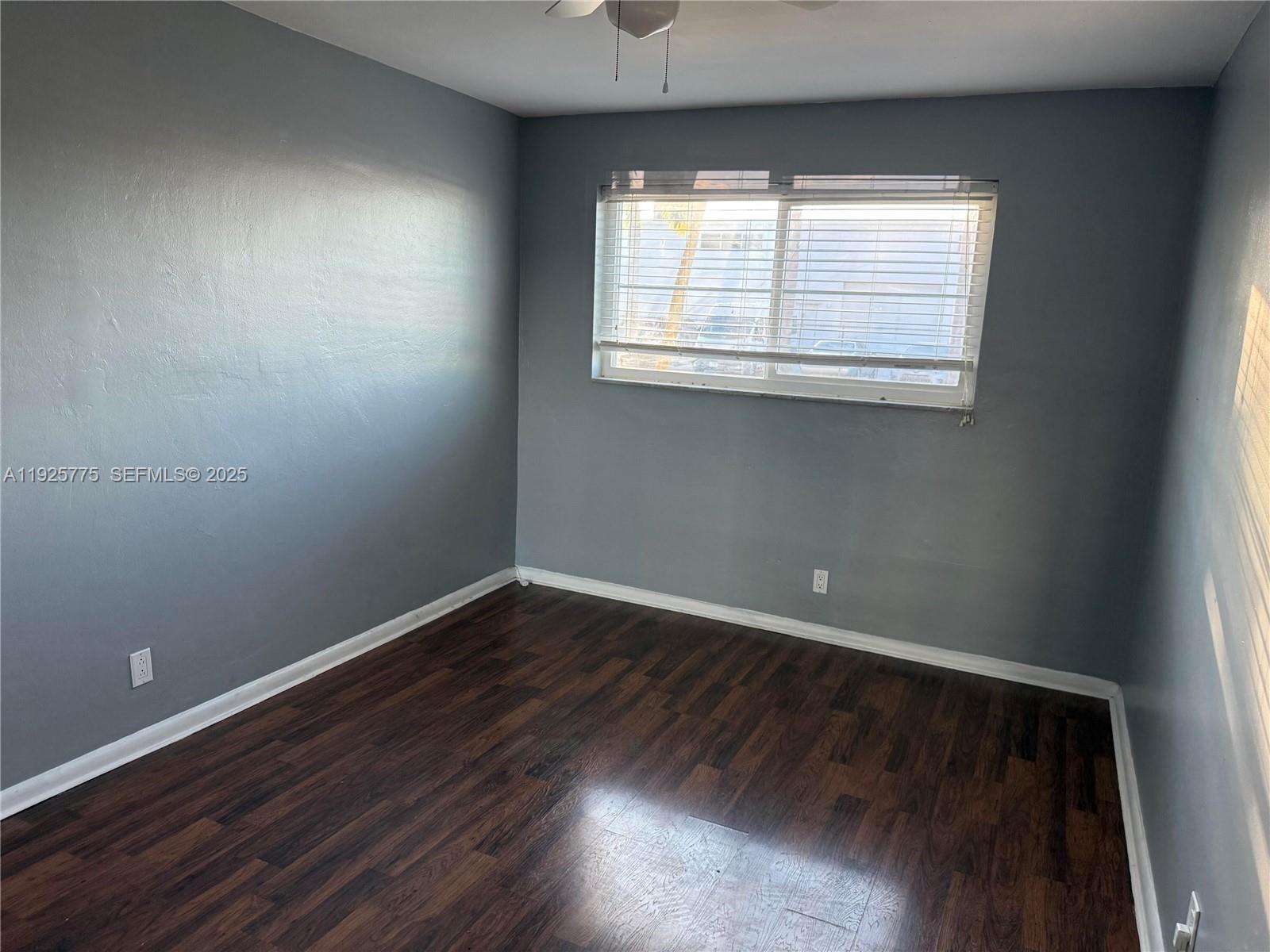 AZUL AT KIMBERLY LAKE CON - Residential Lease