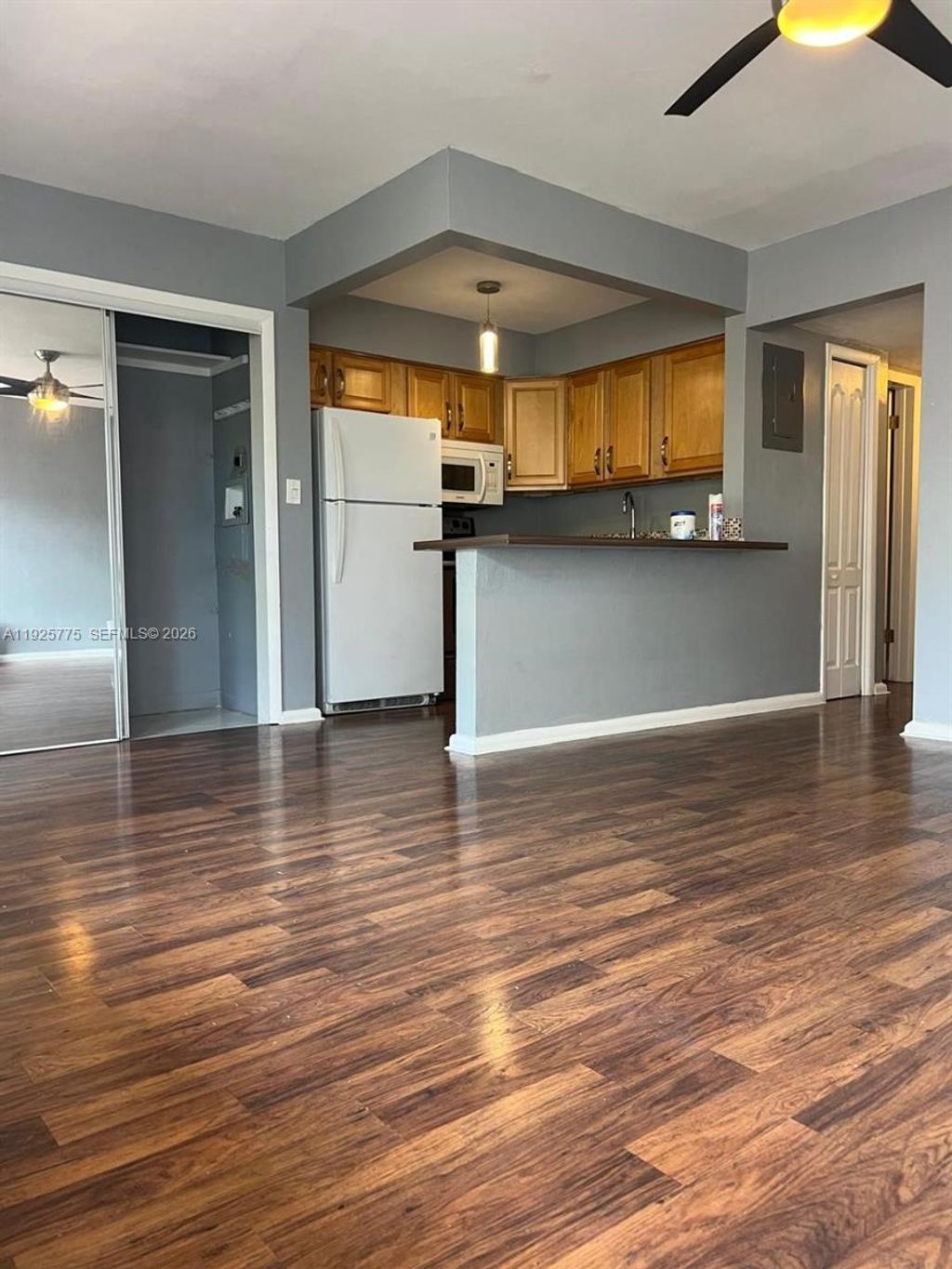 Photo of 4050 NE 12th Ter #13-1, Oakland Park, FL 33334 (MLS # A11925775)