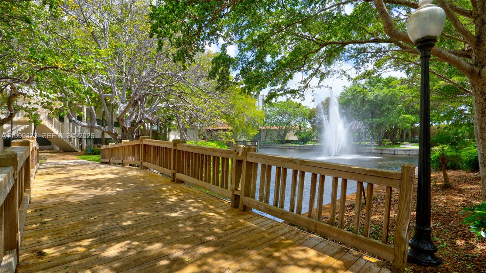 THE TOWERS OF QUAYSIDE CO - Residential